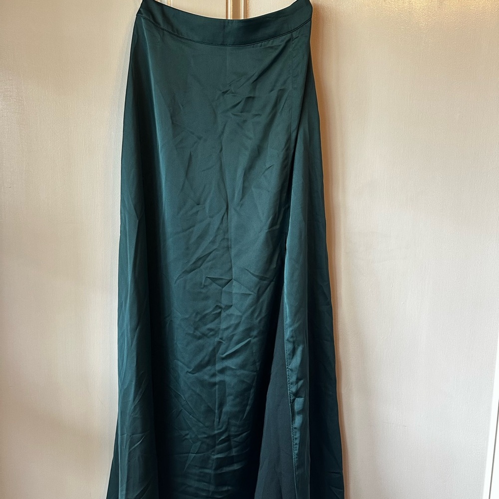Elegant Green Maxi Skirt